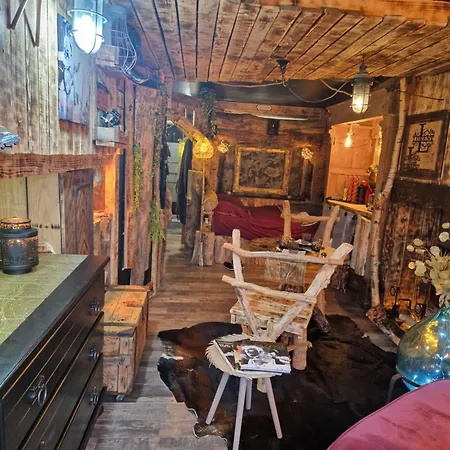 L'or Ent Legendes Bed & Breakfast *